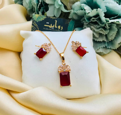 Elegant Gold-Plated Necklace & Earrings Set